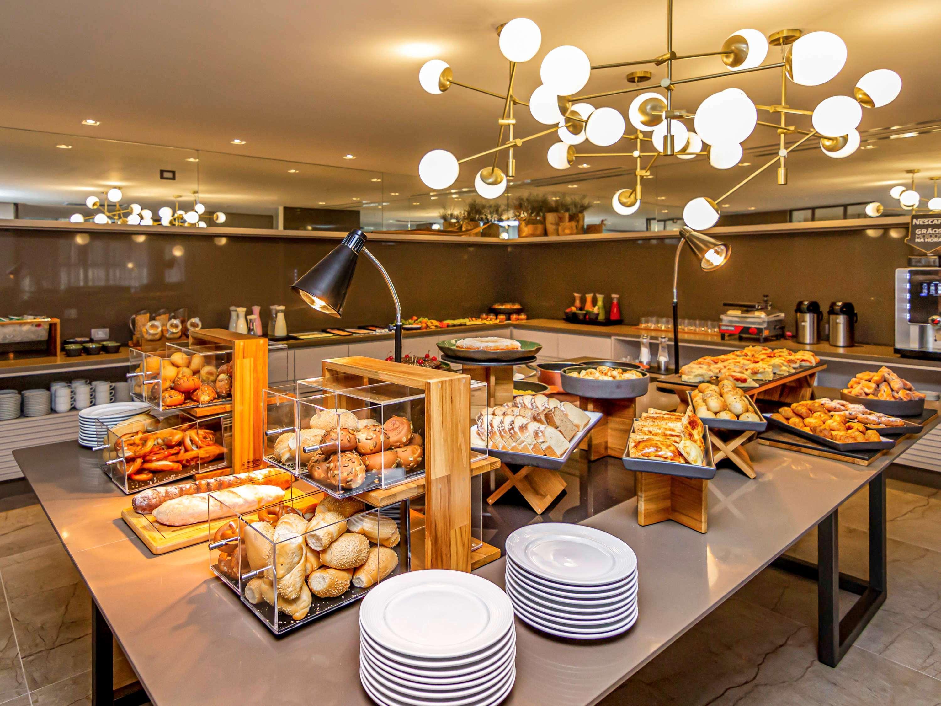 伊塔雅伊纳威甘特斯美居酒店 Itajaí 外观 照片